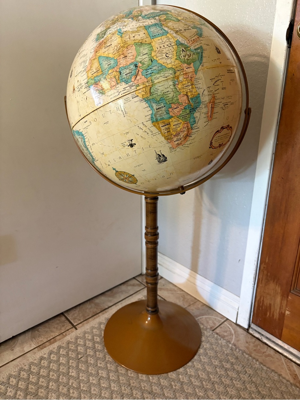 Vintage Replogle World Classic 16 inch floor Globe Detailed Map Pedestal Aged